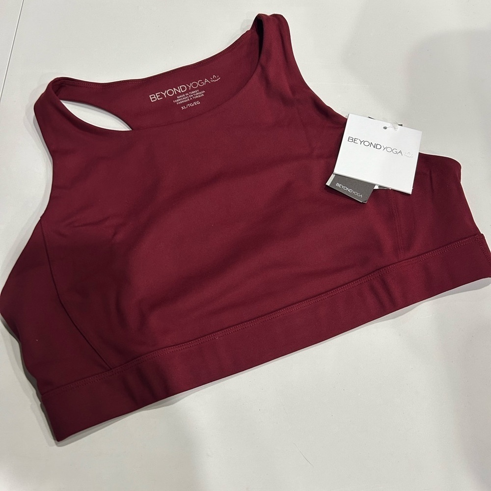 Beyond Yoga Women's XL POWERBEYOND™ Jump Bra Maroon NWT California Merlot
